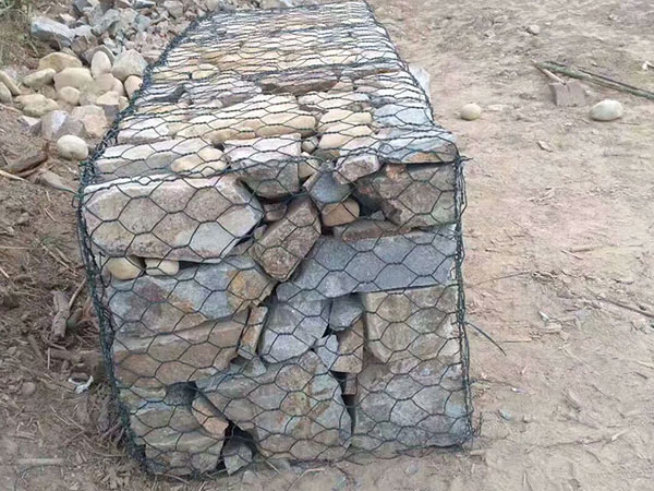 Plastic covered gabion net图片4